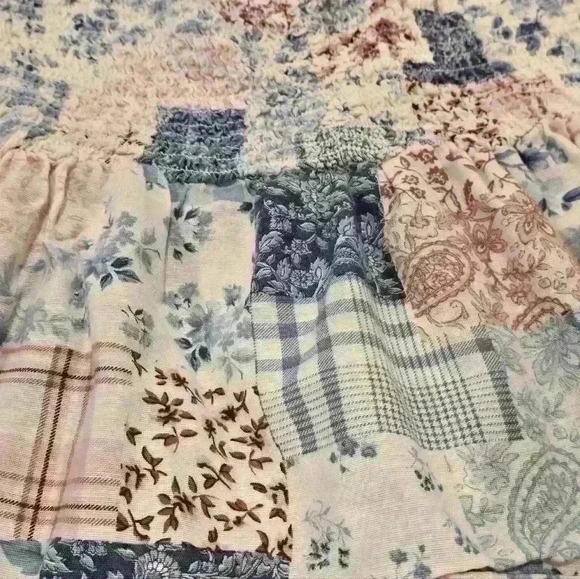 American Eagle Women's Floral Patchwork Babydoll Top - Picture 5 of 9